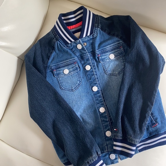 🆕 🎀 Tommy Hilfiger Girl’s Blue Jean Jacket - Picture 1 of 8